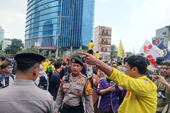 Aksi Mari Merebut Kemerdekaan: Mahasiswa dan Masyarakat Sipil Serukan 8 Tuntutan
