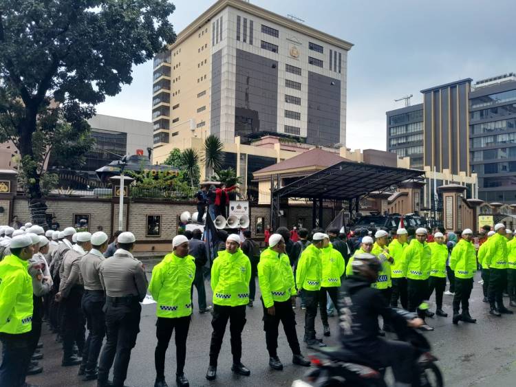 Seruan Aksi BEM FTIK Unindra: Tuntut Evaluasi Menyeluruh Institusi Polri