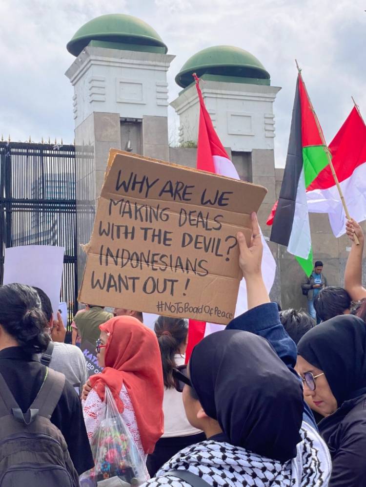 Ganyang Imperialisme Baru: Massa Tolak Kerja Sama RI–AS dan Keikutsertaan Indonesia dalam BoP
